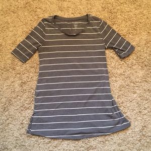 XS Relaxed Tunic Tee